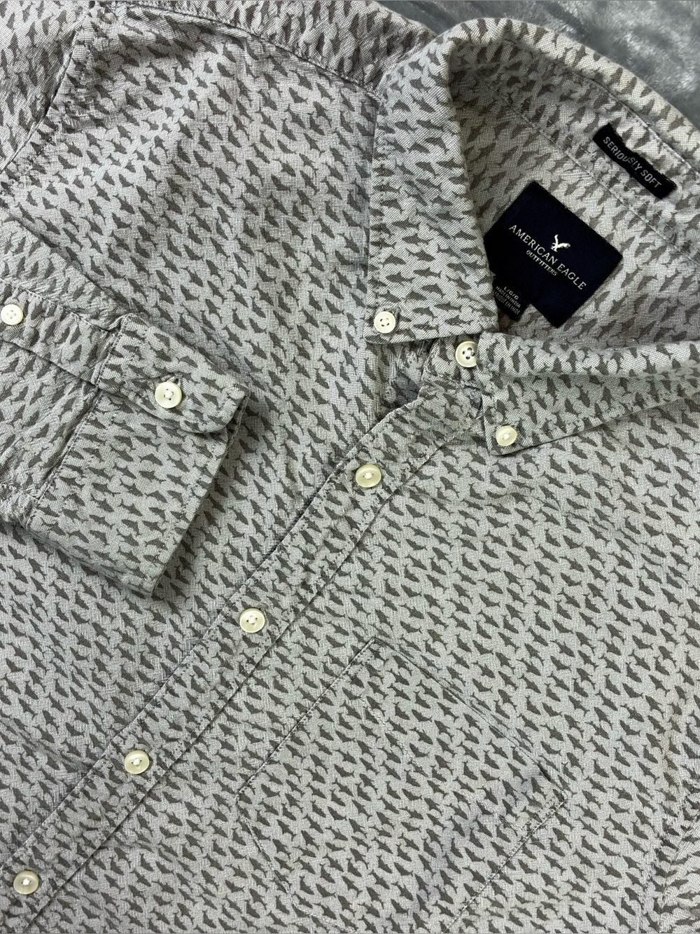 American Eagle Outfitters Shark Print Seriously Soft Shirt Size Large Fishing